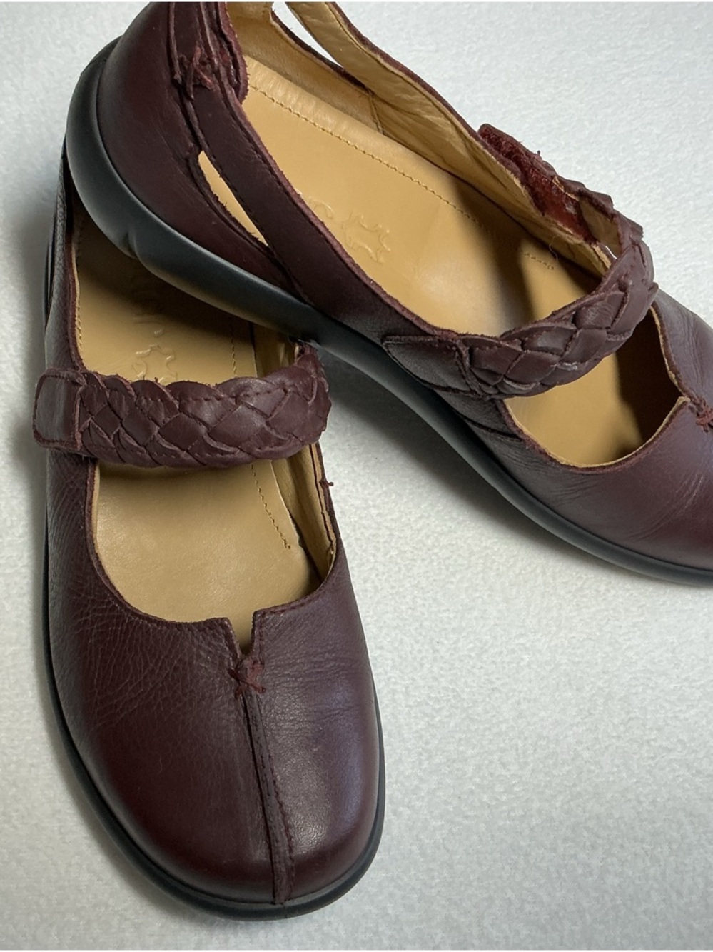 Hotter Burgundy Leather Mary Jane Flats Braided Strap Comfort Shoes Women's 6.5 - Picture 2 of 7